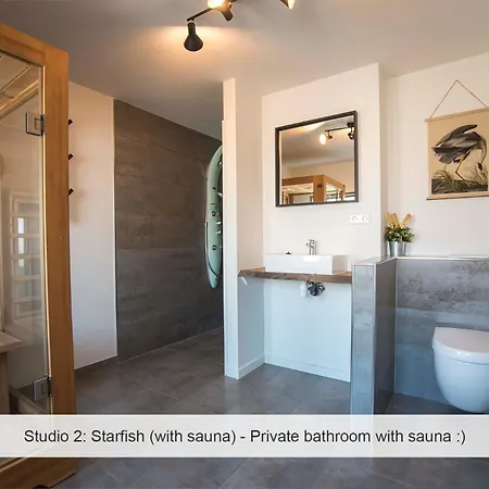 Joy At The Appartement